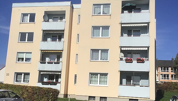 Bild der Mietwohnung WBS erforderlich - Geräumige Wohnung mit sonnigem Balkon